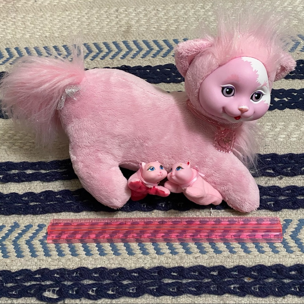 Kitty Surprise Pink Cat w/ 2 Kittens